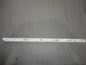 LED LAMP STRIP V500H1-LD1-TLDC6 PULLED FROM LED PANEL V500HK1-LD1 REV:C3 - Picture 1 of 4