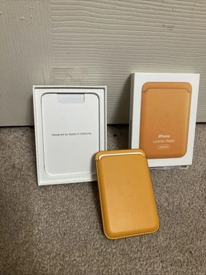 Apple iPhone Leather Wallet with MagSafe MHLP3ZM/A - California Poppy - Image 1 of 4