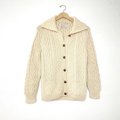 Cárdigan vintage irlandés de lana Aran tejido con cable pescador suéter casa costera S Foto 1 de 4