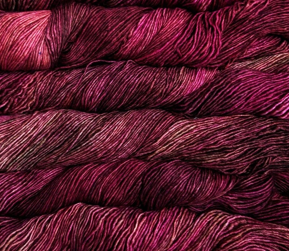 JUPITER Crimson Reds 100gr Madeja 420yd Malabrigo MECHITA SW MERINO Lana Fgr HILO Foto 1 de 1
