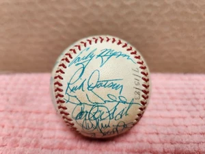 VTG 1983 White Sox TEAM AUTOGRAPHED BALL ROALB w/ 27 Signatures "DiMag" ESTATE - Picture 1 of 10