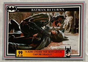 Tarjeta coleccionable Dynamic 1992 Batman Returns #99 Kiss Under Mistletoe Collector - Imagen 1 de 2