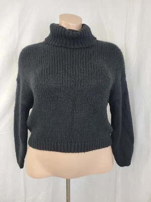 Suéter Pullover Tejido Cuello Alto Manga Larga Negro Grande Dividido H&M para Mujer Foto 1 de 4