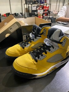Las mejores ofertas en Jordan 5 Retro T23 Tokyo 2011 | eBay