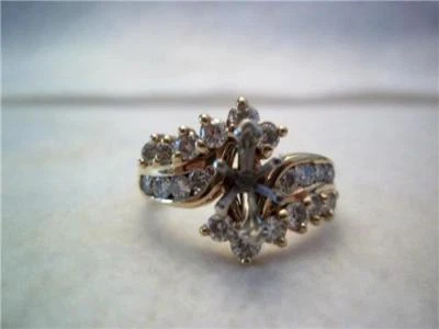 Anillo de aniversario diseñado a medida ¡PRECIO REDUCIDO!! Foto 1 de 3