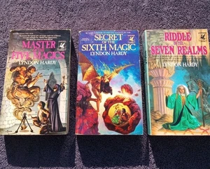 Complete Magic by the Numbers Vintage PBs 1 2 3 Lyndon Hardy VG Cnd Fst Ship - Bild 1 von 5