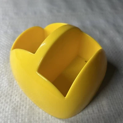 Cranium Turbo Edition Yellow Card Holder Replacement Piece Hasbro 2004 - Image 1 of 3