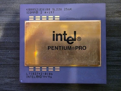 Zócalo 8 Intel Pentium Pro 180 SL22U Foto 1 de 2
