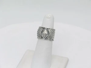 Native American Navajo Handmade Sterling Silver Ring Size 6 - Picture 1 of 8