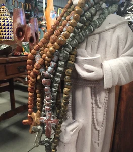 MEXICAN CLAY Pottery - Small ROSARY CROSS & BEADS  ***FREE FREIGHT*** - Picture 1 of 2