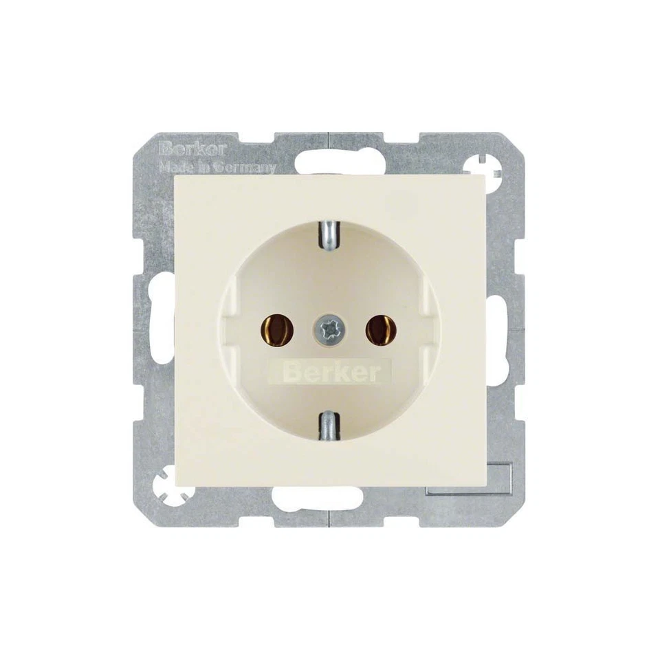 Berker 47438982 Steckdose SCHUKO S.1/B.3/B.7 cremeweiß glänzend - Bild 1 von 1