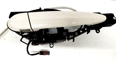 Manija de puerta trasera derecha blanca OEM BMW 320I 330I 340I 2016-2018 Foto 1 de 4
