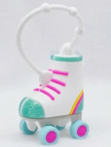 1 Bath Body Works Blue ROLLER SKATES Pocketback Holder Hand Case Girly - Picture 1 of 4