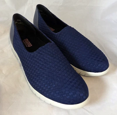 MUNRO American Sport Women's Navy Blue Slip-On Casual Shoes Loafers Size 10M - Image 1 of 4