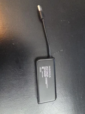 Insignia NS-PCH6430 4-Port USB 3.0 Travel Hub - Black - Image 1 of 4