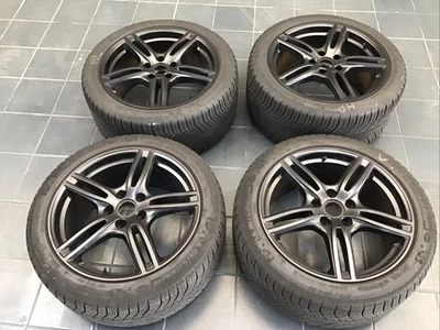 4x Felgen Porsche mit Winterreifen Michelin R20 - Bild 1 von 4