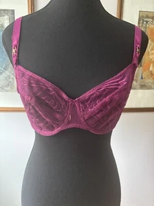 Empreinte Magenta size 32 D Underwired Low-Necked Bra NWOT - Picture 1 of 18