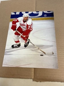 Detroit Red Wings Paul Coffey UNSIGNIERT 8X10 FOTO POSE 1 - Bild 1 von 1