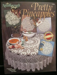 THE NEEDLECRAFT SHOP BROSCHÜRE HÜBSCHE ANANAS 911303 GEWINNENDE HÄKELDESIGNS! - Bild 1 von 2