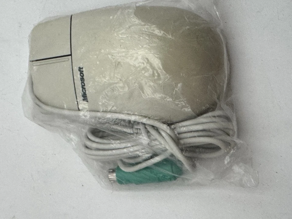 Vintage Microsoft PS/2 Mouse 2 button - Image 1 of 1