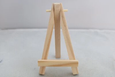 New Mini Wooden Easel Fountain Pen Display Stand - Image 1 of 4