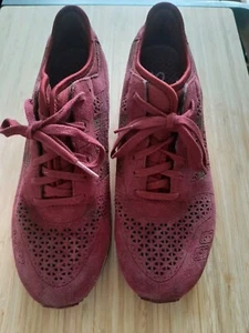 Asics Gel Lite III Size UK 9.5 Laser Red Pre-owned VGC - Picture 1 of 9