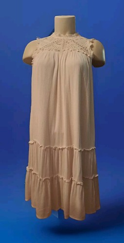 OFF WHITE NWT Xhilaration Dress Crochet Sleeveless Off White Size Small Lined