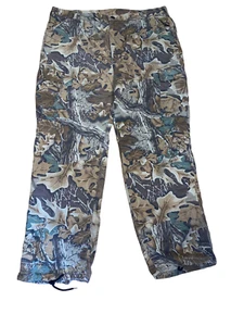 Mossy Oak's Liberty Big Men's Camouflage Cargo Hunting Trousers (Size 42 x 32) - Picture 1 of 3