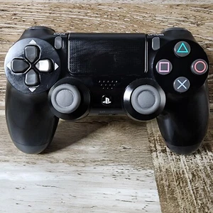 Sony PlayStation 4 PS4 Dualshock 4 Wireless Controller Black OEM TESTED - Picture 1 of 17