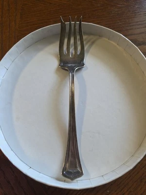 Tenedor para servir carne fría Scotia 1915 de 1881 Rogers A1 plateado Foto 1 de 4