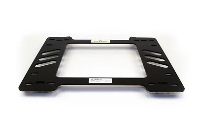 Soporte de asiento de carrera plantado para Alfa Romeo GTV6 (1980-1987) - lado del pasajero Foto 1 de 3