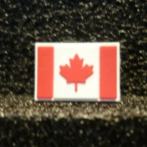 Canadian Flag PVC Shoe Charms For Croc & Bracelet & Shoe Wrist - Imagen 1 de 3