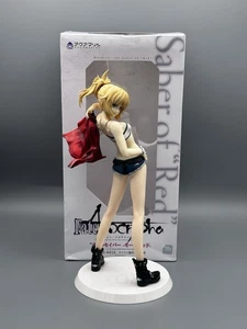 Mordred Fate/Apocrypha Saber of Red 1/7 Scale Figure by Aquamarine - Bild 1 von 11