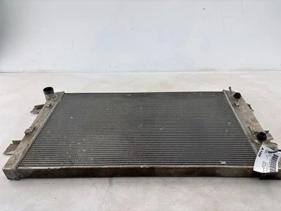 2001-2005 Chevrolet Silverado 3500 / 2500 Engine Cooling Radiator - Image 1 of 4