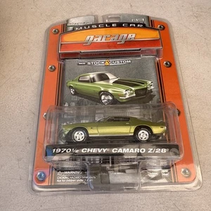 Greenlight Muscle Car Garage 1970 1/2 Chevy Camaro Z/28 verde 1:64 2006 nuovo con scatola - Foto 1 di 6