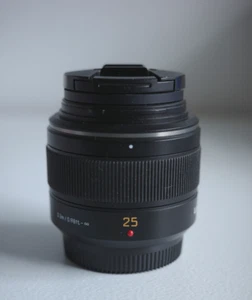 Panasonic Leica DG Summilux 25mm f/1.4 ASPH. Prime Lens MF3 - Picture 1 of 11