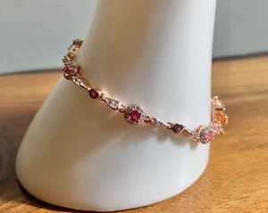 RARE Mahenge Spinel, Pink Sapphire Art Deco Bracelet - 7.25 in. (2.60 ctw.) - Picture 1 of 6
