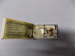 Mini caja de música en movimiento de colección noche silenciosa belén de Navidad - Imagen 1 de 5