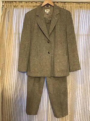 TALBOTS Petites Classic Silver Gray Poplin WOOL SILK Suit Jacket 12 Pants 10 EUC - Image 1 of 4