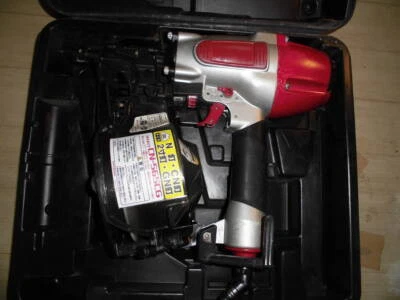 MAX Normal Pressure Coil Nailer CN-565CG CN565CG - Image 1 of 3