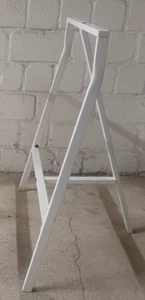 1x IKEA Lerberg Metall Tischbock weiß (schwarze Schrauben) - Bild 1 von 2