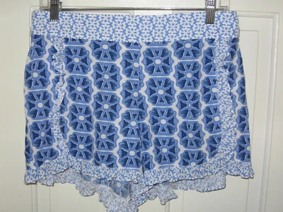 VINEYARD VINES GEO PRINT RUFFLE SHORTS SZ M NEWPORT BLUE SMOCKING EUC - Image 1 of 4