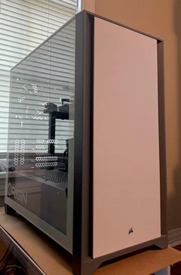 Escritorio para juegos Origin usado   Foto 1 de 4