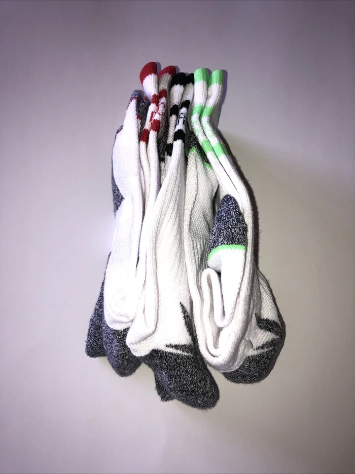 Calcetines Crooks & Castles Blanco Gris Color Patrón Malezas Nuevos Nunca Usados X3 Pares Foto 1 de 4