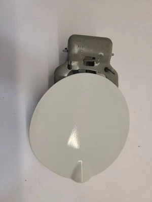 2010-2012年福特Escape燃料填充门白色 — 第 1/4 张图片