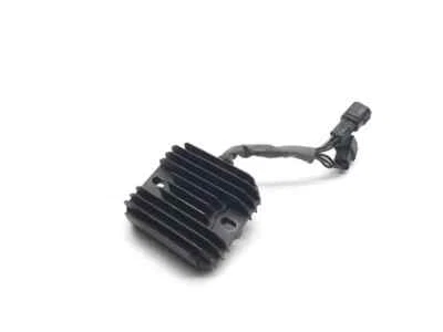 Regulador de tensão de ignição 2007 Suzuki GSXR750 2576 - Imagem 1 de 4