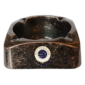 Cenicero de metal efecto antiguo del club de fútbol Tottenham Hotspur - Imagen 1 de 2