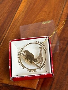 Africa Washington Park Zoo Solid Brass 24K Gold Plated Ornament 2.5" x 2.75" - Picture 1 of 6
