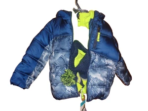 NWT Boys 4T SNOZU Blue & Green Winter Fleece Lined Coat with Hat - Picture 1 of 3