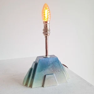 Lámpara de mesa vintage Art Deco cerámica base firmada 1933 azul escalonado pirámide de goteo - Imagen 1 de 12